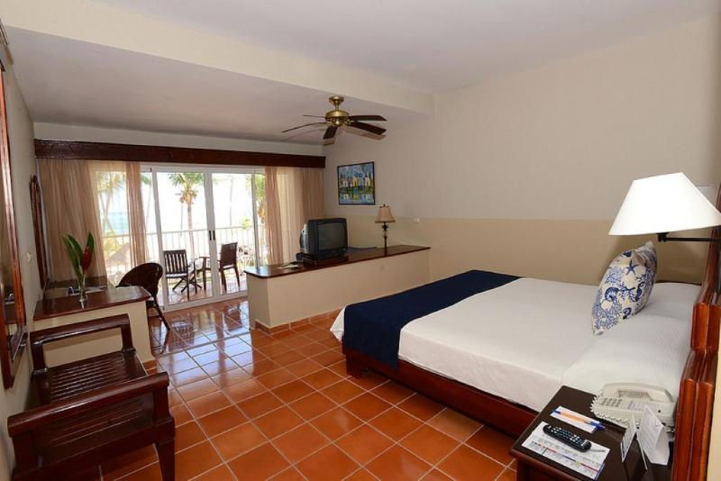 Resort Vik Cayena 5*